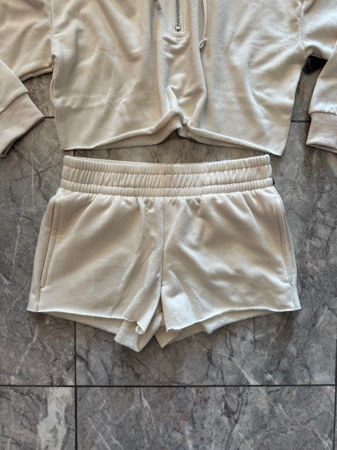 SU Off White Terry Short