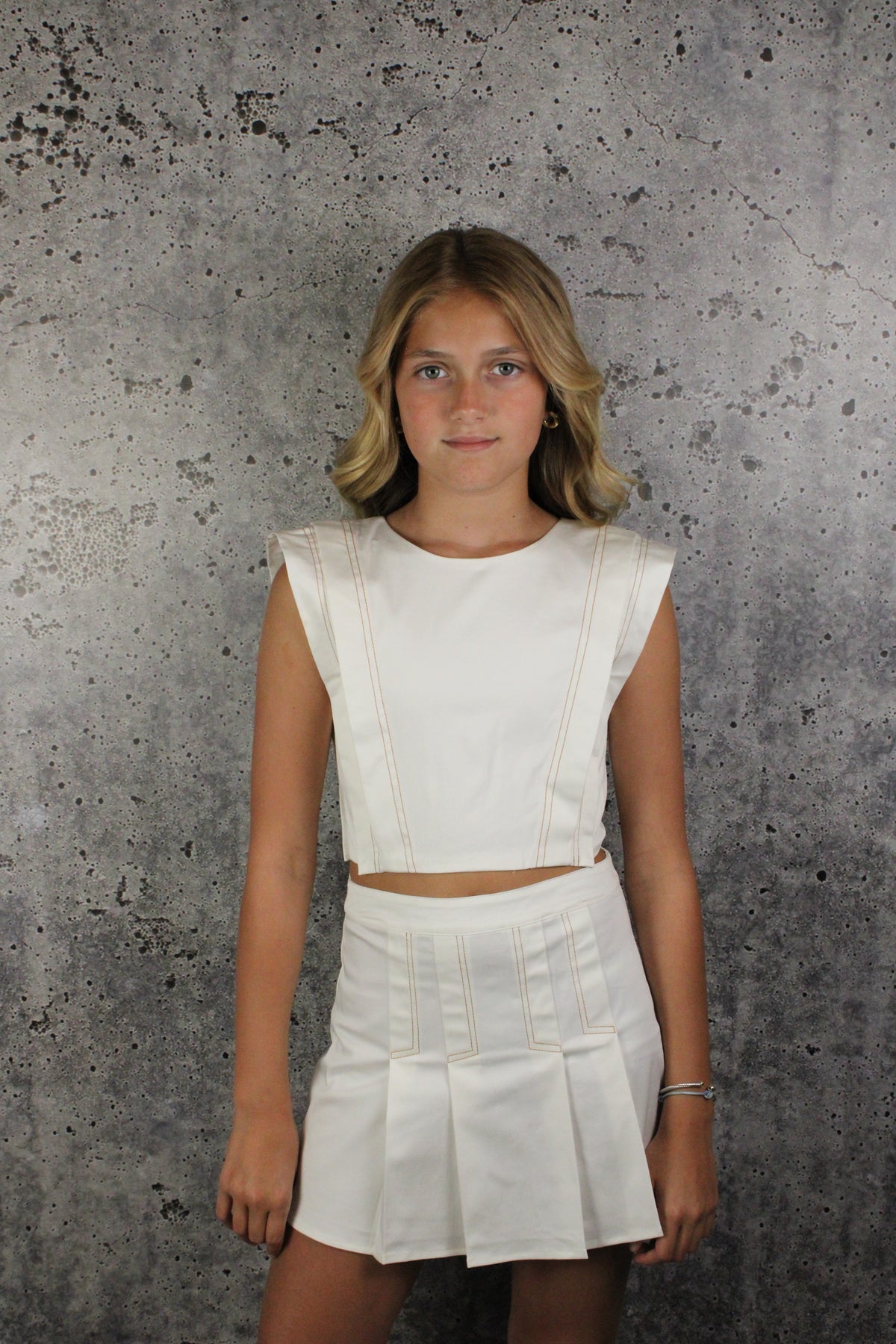 IS White Pleated Contrast Stitch Skirt